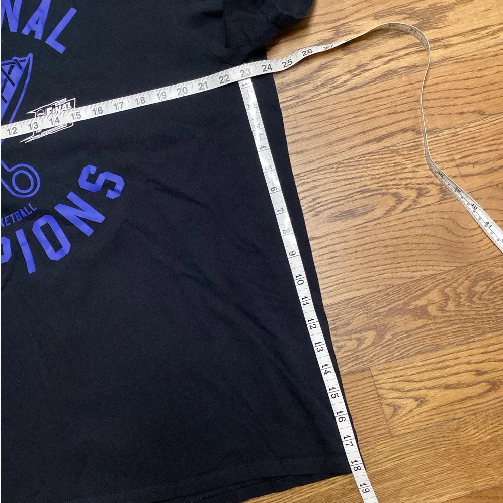 Duke 2015 National Championship ss crewneck Collectible T-shirt. XXL